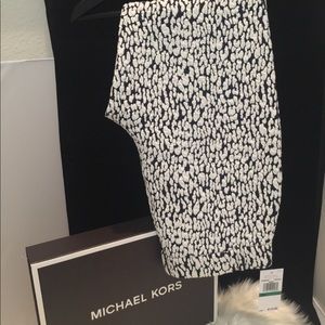 New w/tag Michael Kors Stretch Pants